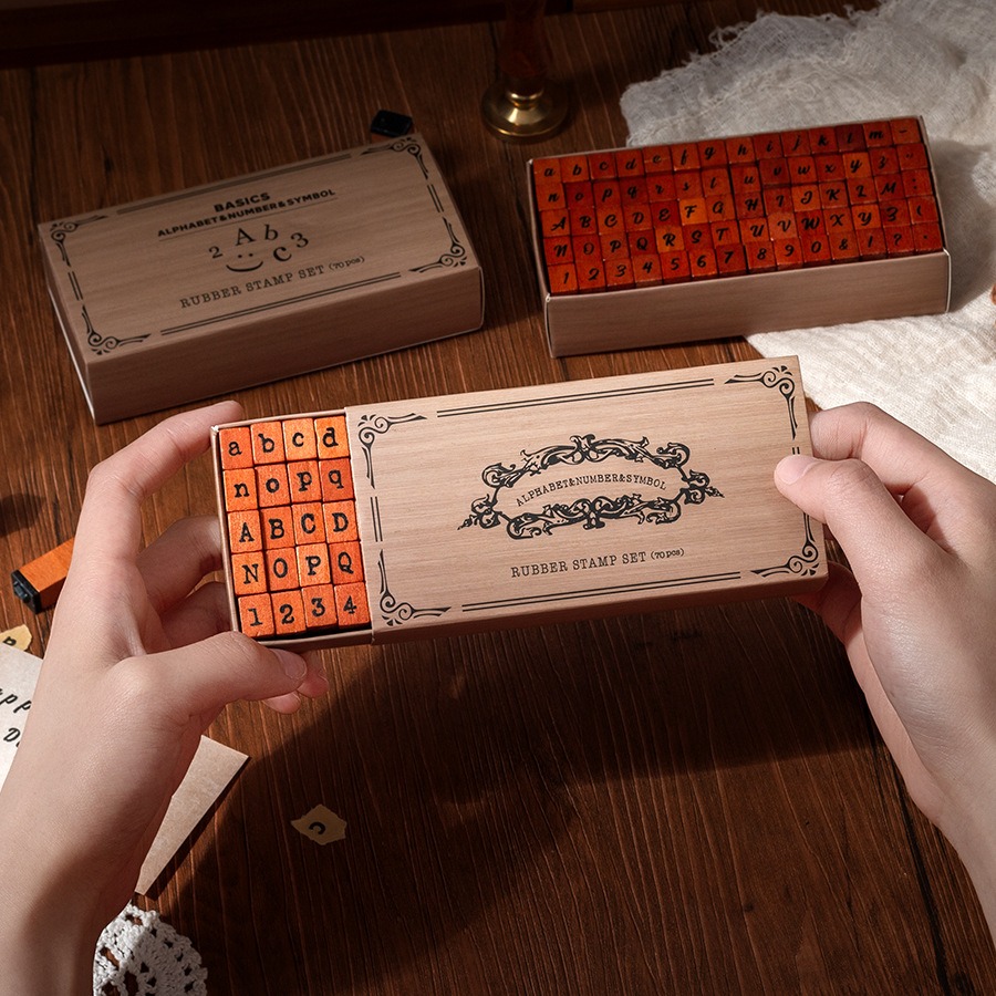 Set di timbri in legno con num - Vintage Collectible Stamps recensione e prezzo