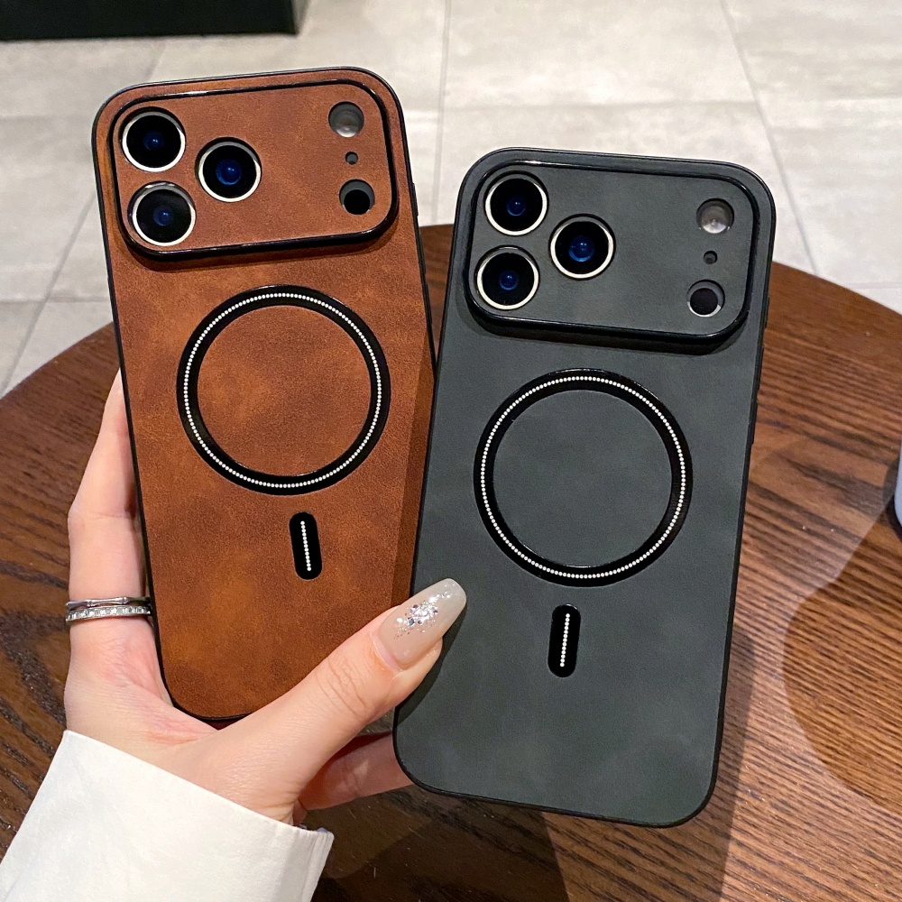 Custodia magnetica in pelle di - Camera Leather Case recensione e prezzo