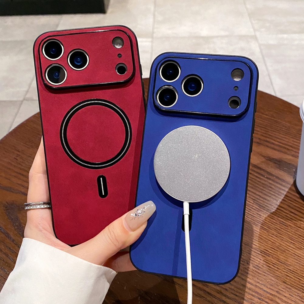 Custodia magnetica in pelle di - Camera Leather Case recensione e prezzo