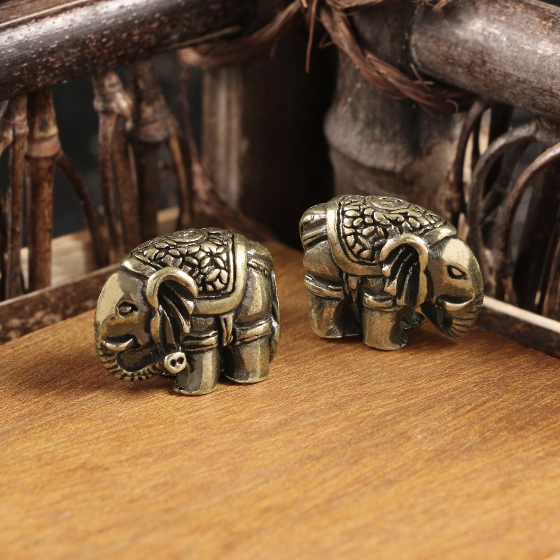 1 PC simpatico elefante in ott - Vintage Collectible Christmas Ornaments recensione e prezzo