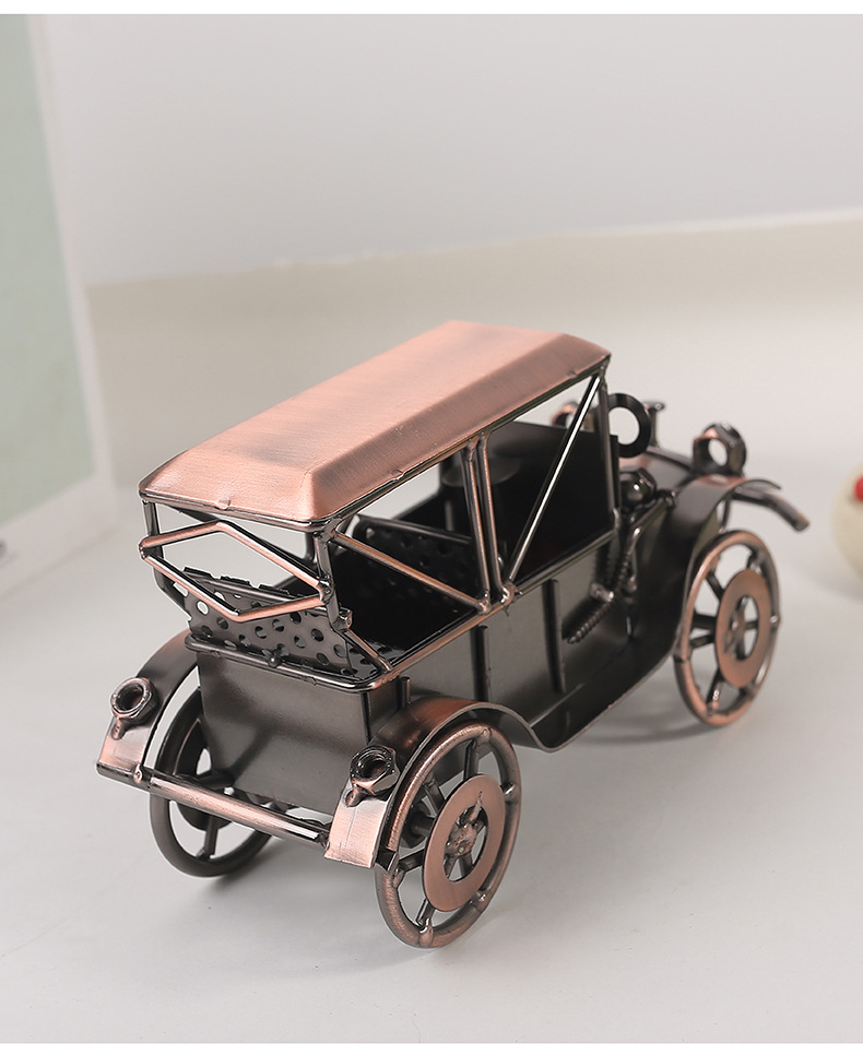 Modellini di Auto d'Epoca in S - Vintage Collectible Ornaments recensione e prezzo