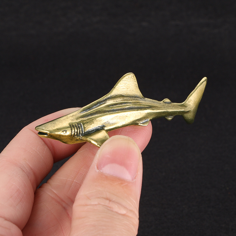 Statuetta Vintage di Squalo in - Vintage Collectible Christmas Ornaments recensione e prezzo