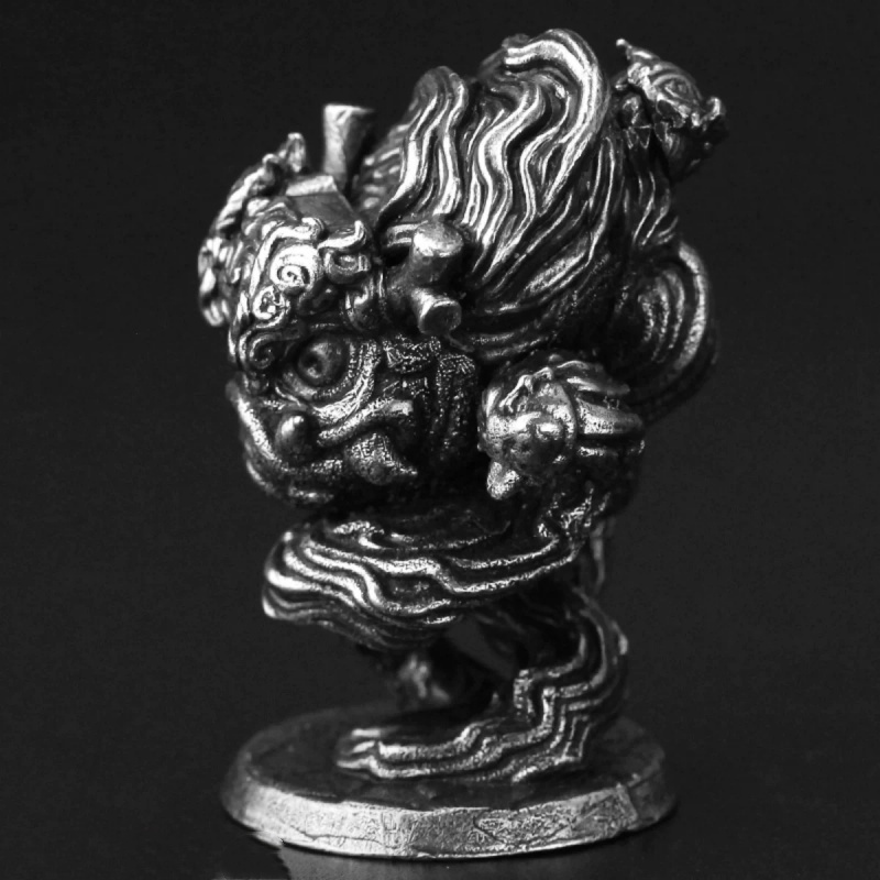 Miniatura di Leone Cinese in R - Vintage Collectible Christmas Ornaments recensione e prezzo